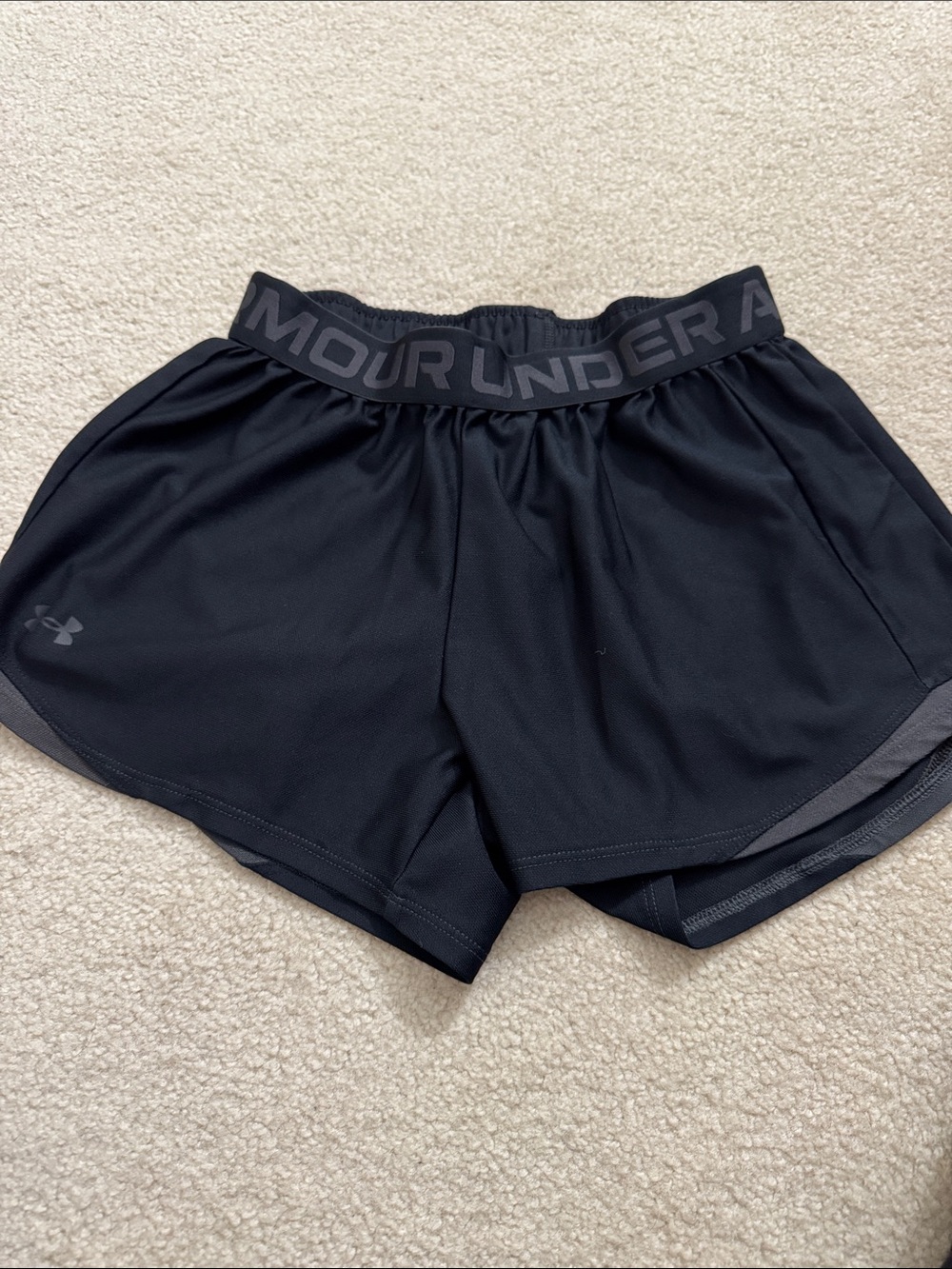 Under Armour Women's Black Athletic Shorts with Logo Waistband